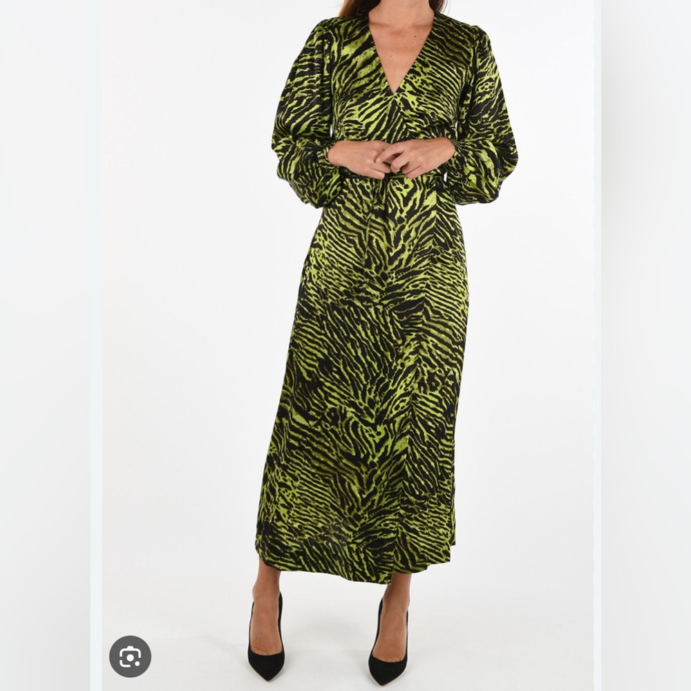 GANNI Lime and Black Abstract Top
